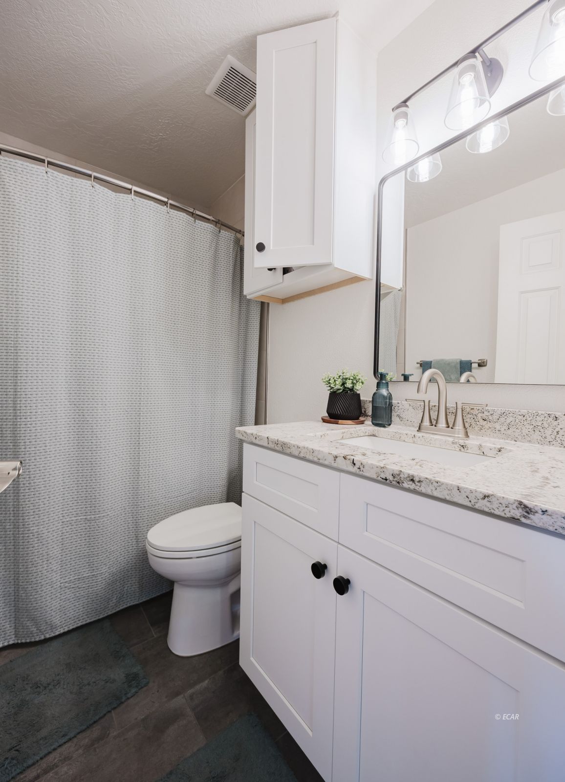 609 Pinecone Circle Property Photo 16