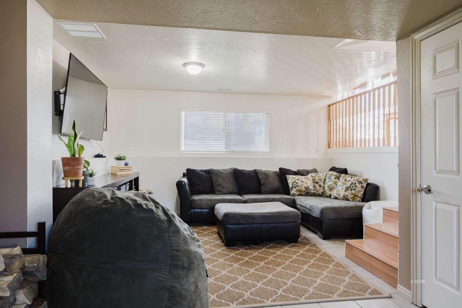 609 Pinecone Circle Property Photo 24