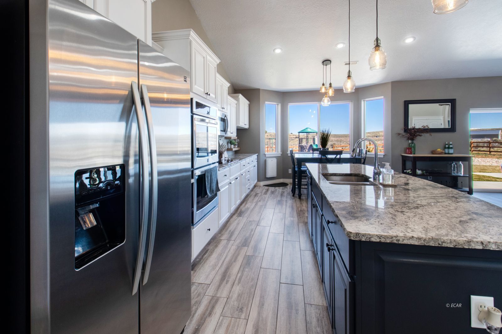 557 Thistle Drive Property Photo 8