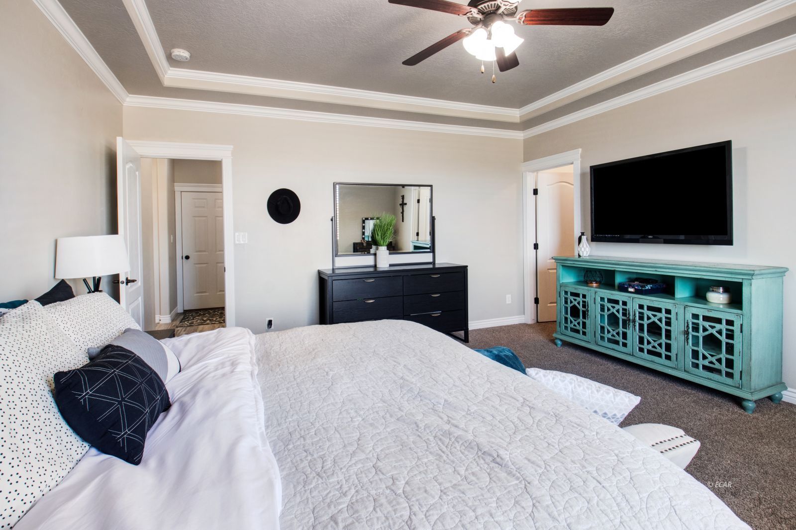 557 Thistle Drive Property Photo 15