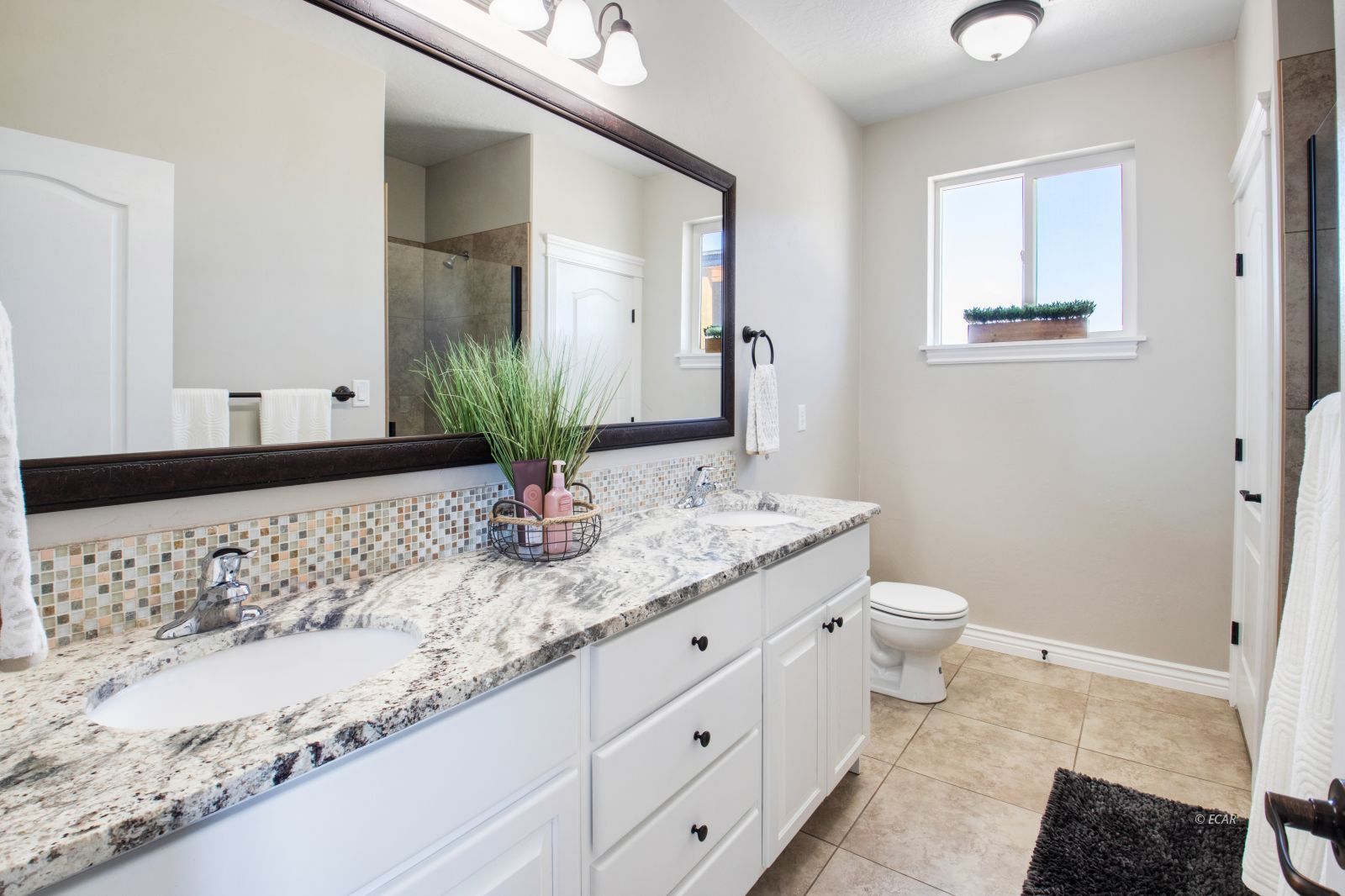 557 Thistle Drive Property Photo 17