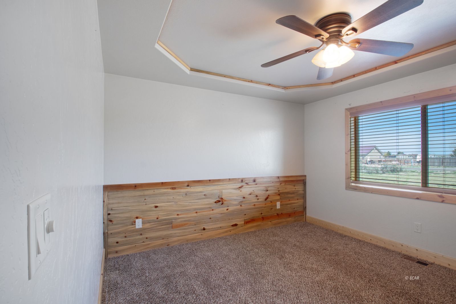 282 Northglen Drive Property Photo 9