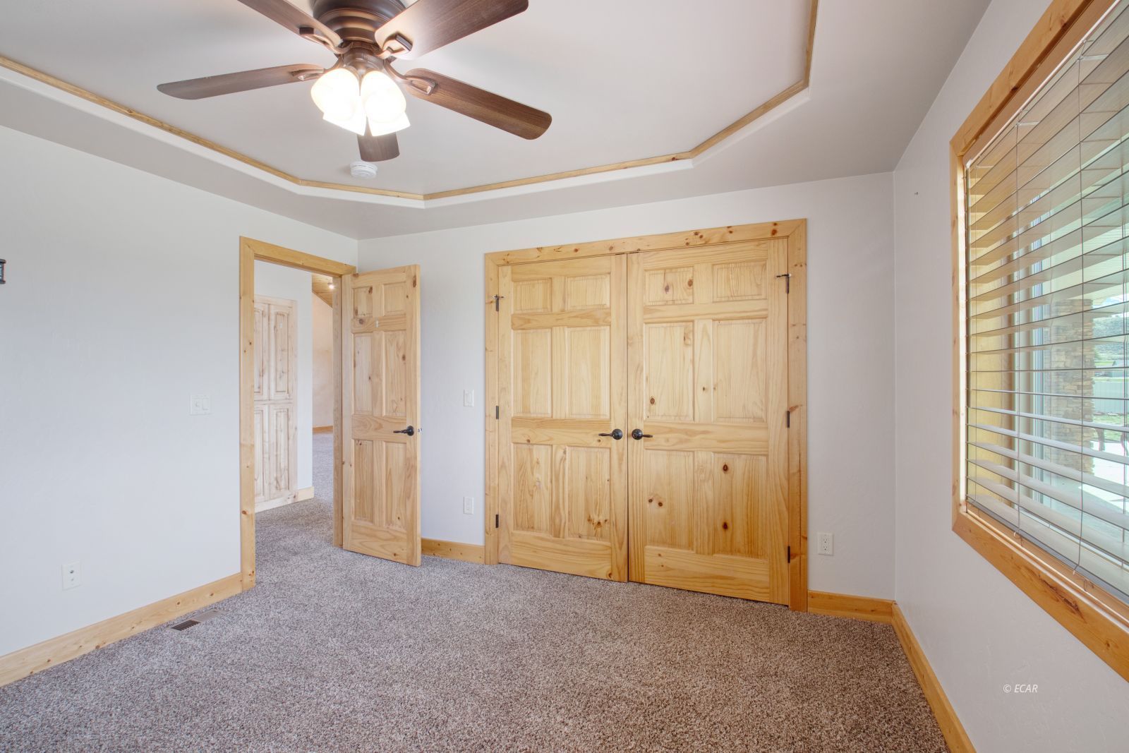 282 Northglen Drive Property Photo 13