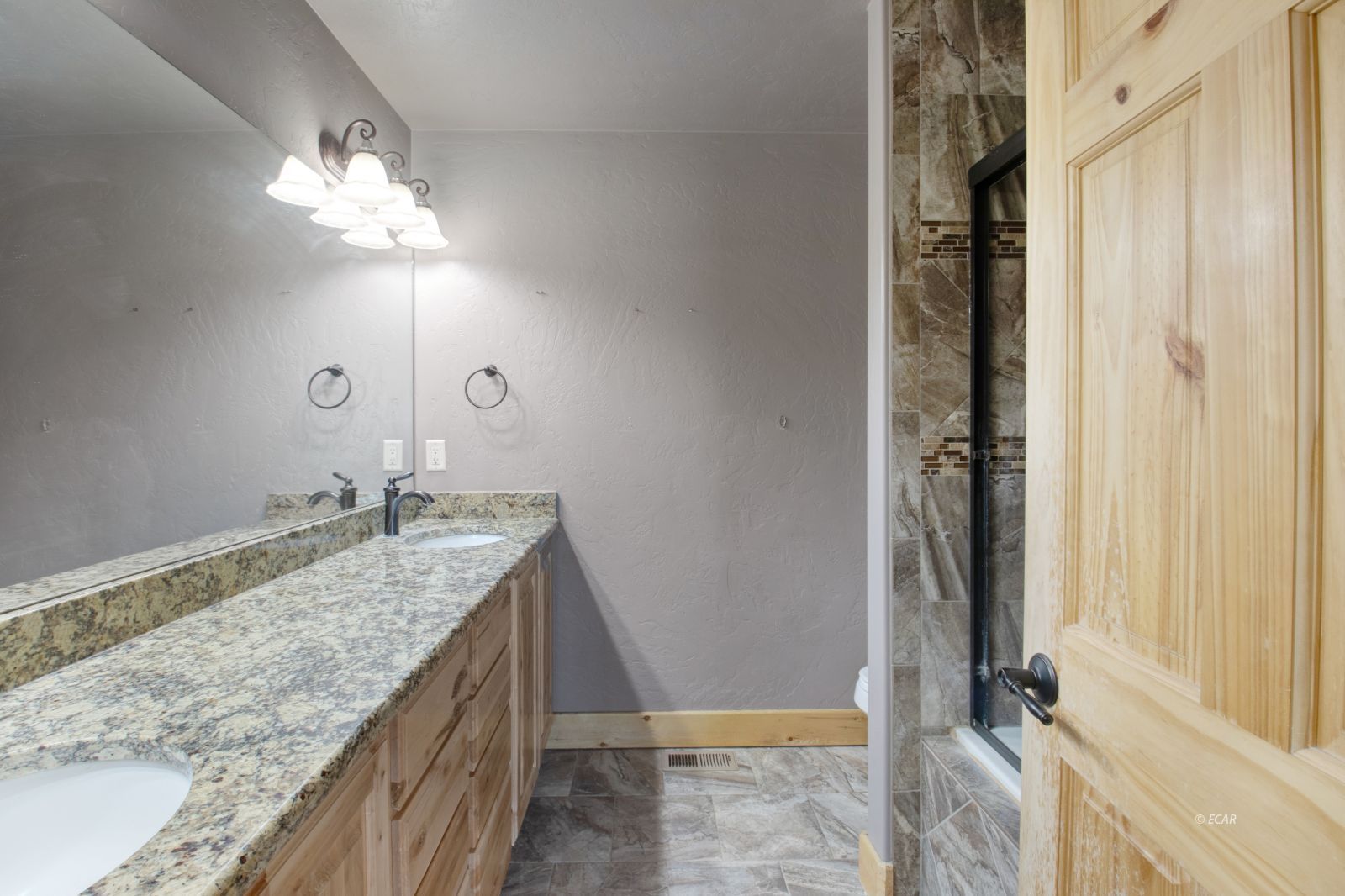 282 Northglen Drive Property Photo 18