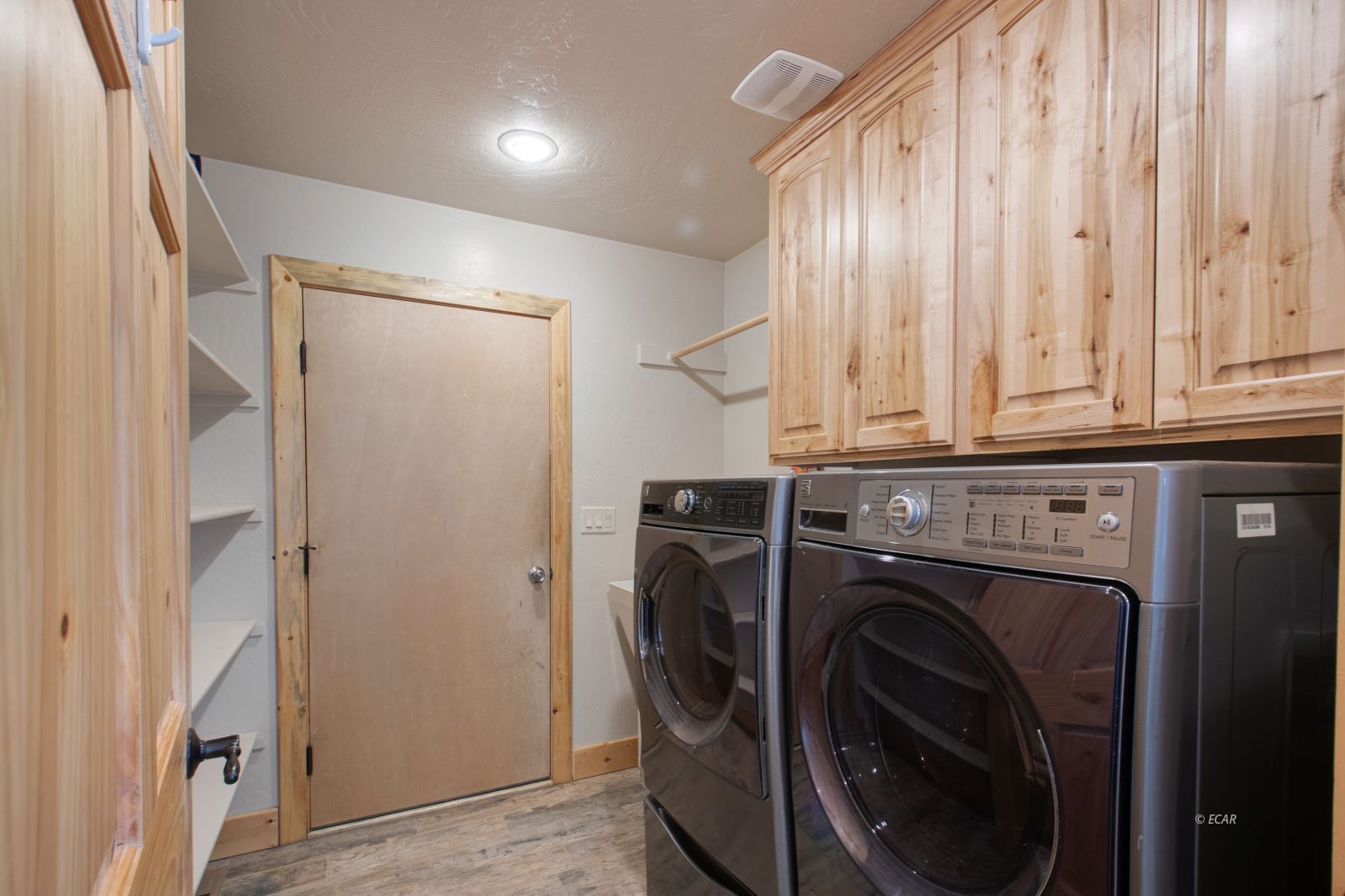 282 Northglen Drive Property Photo 21