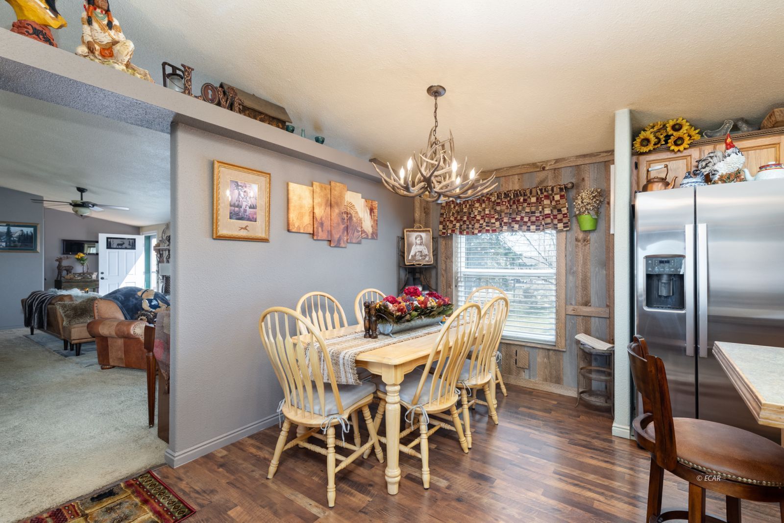 1925 Antler Road Property Photo 13