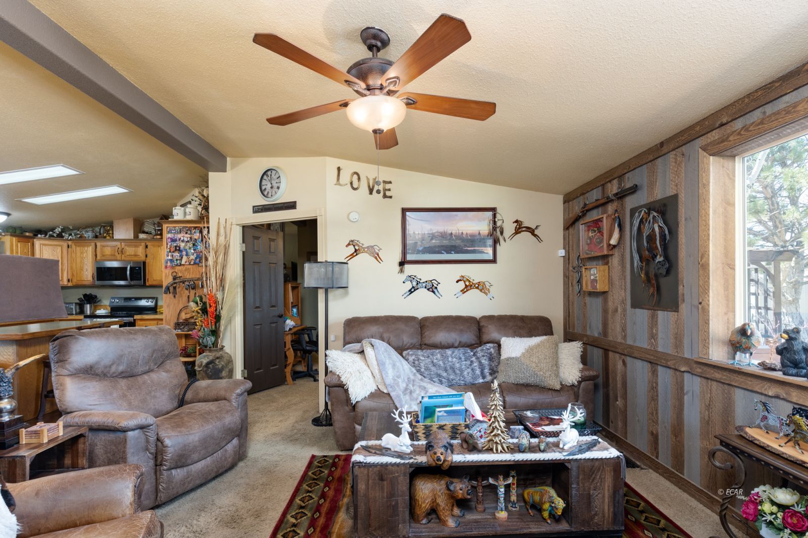 1925 Antler Road Property Photo 15