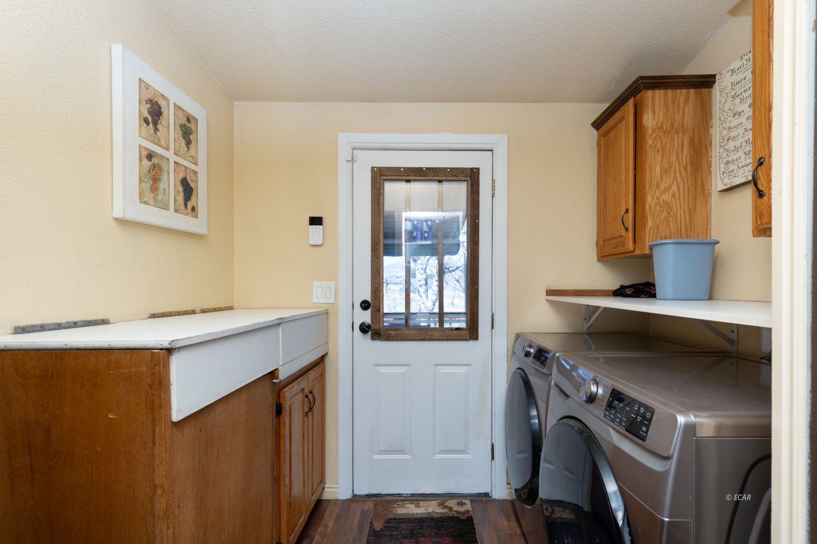1925 Antler Road Property Photo 32