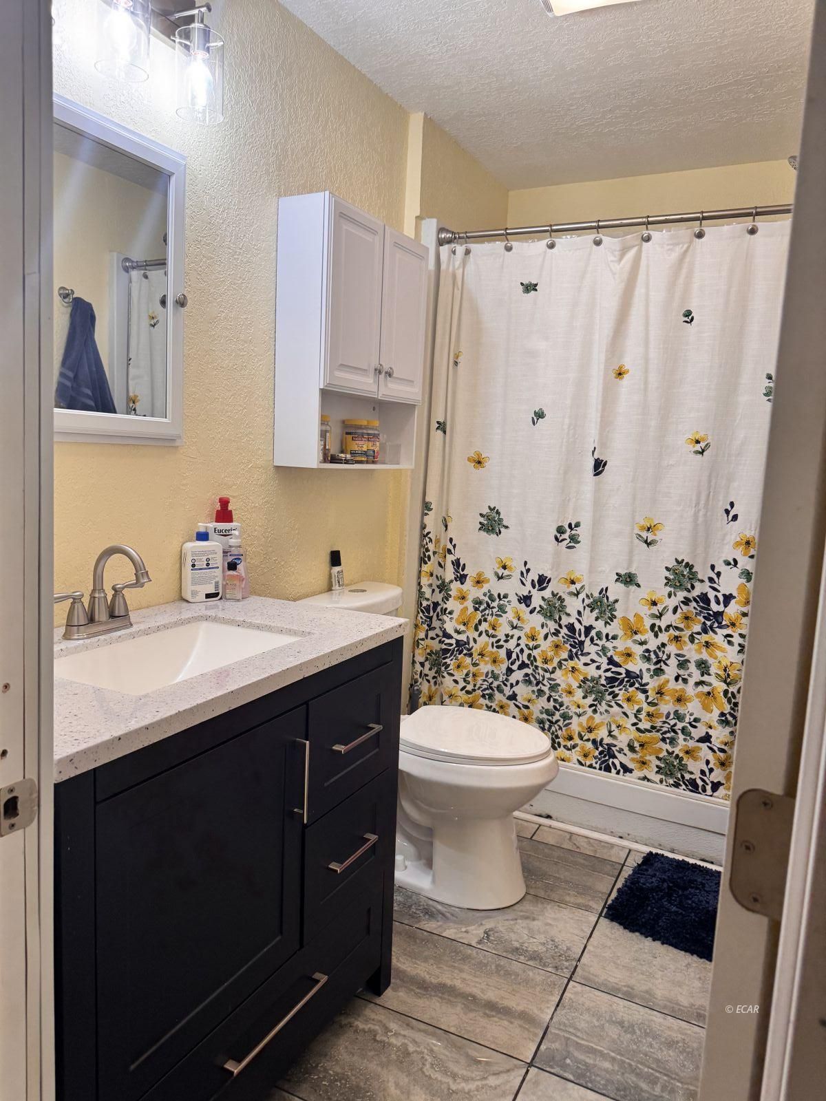 370 Cedar Street Property Photo 7