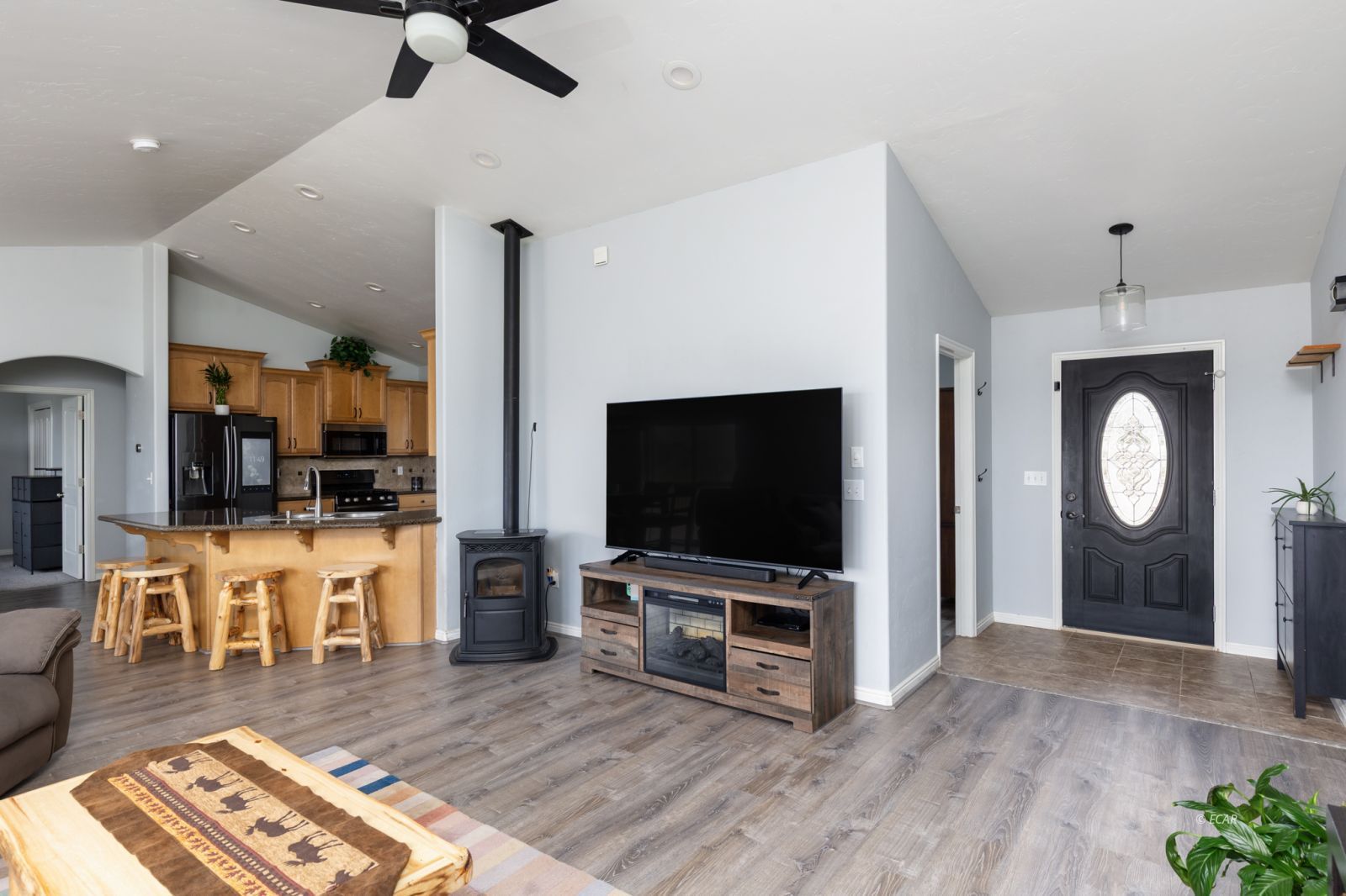 115 Bluecrest Place Property Photo 5