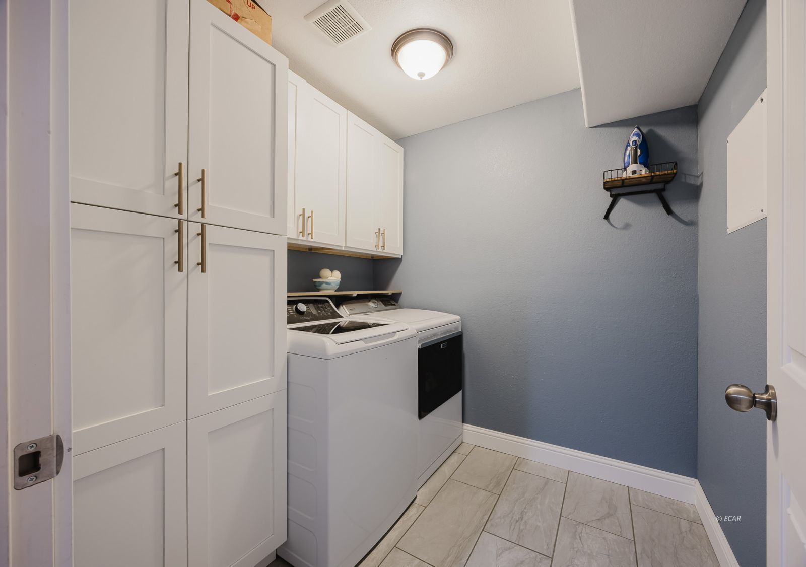 380 Valley Bend Drive Property Photo 41