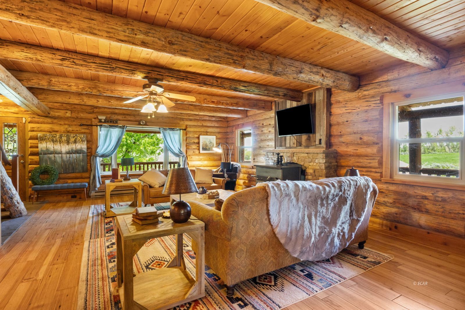 Mountain View Camp Road No. 1 Ranch Property Photo 14