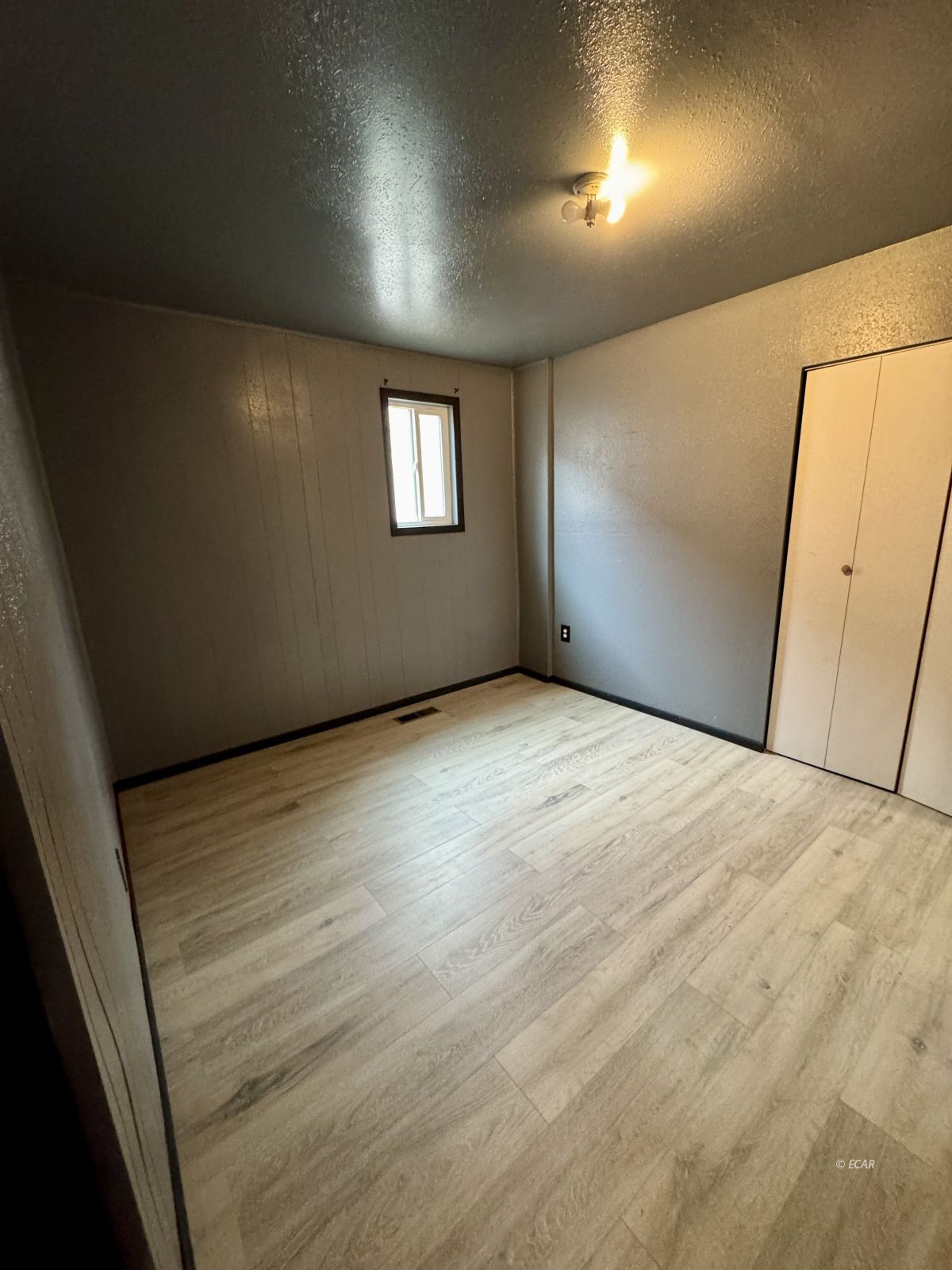 1124 H Avenue Property Photo 6