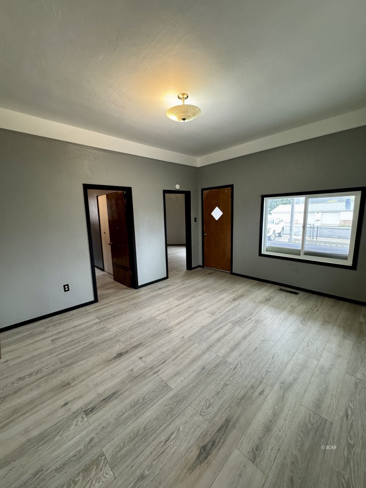 1124 H Avenue Property Photo 14