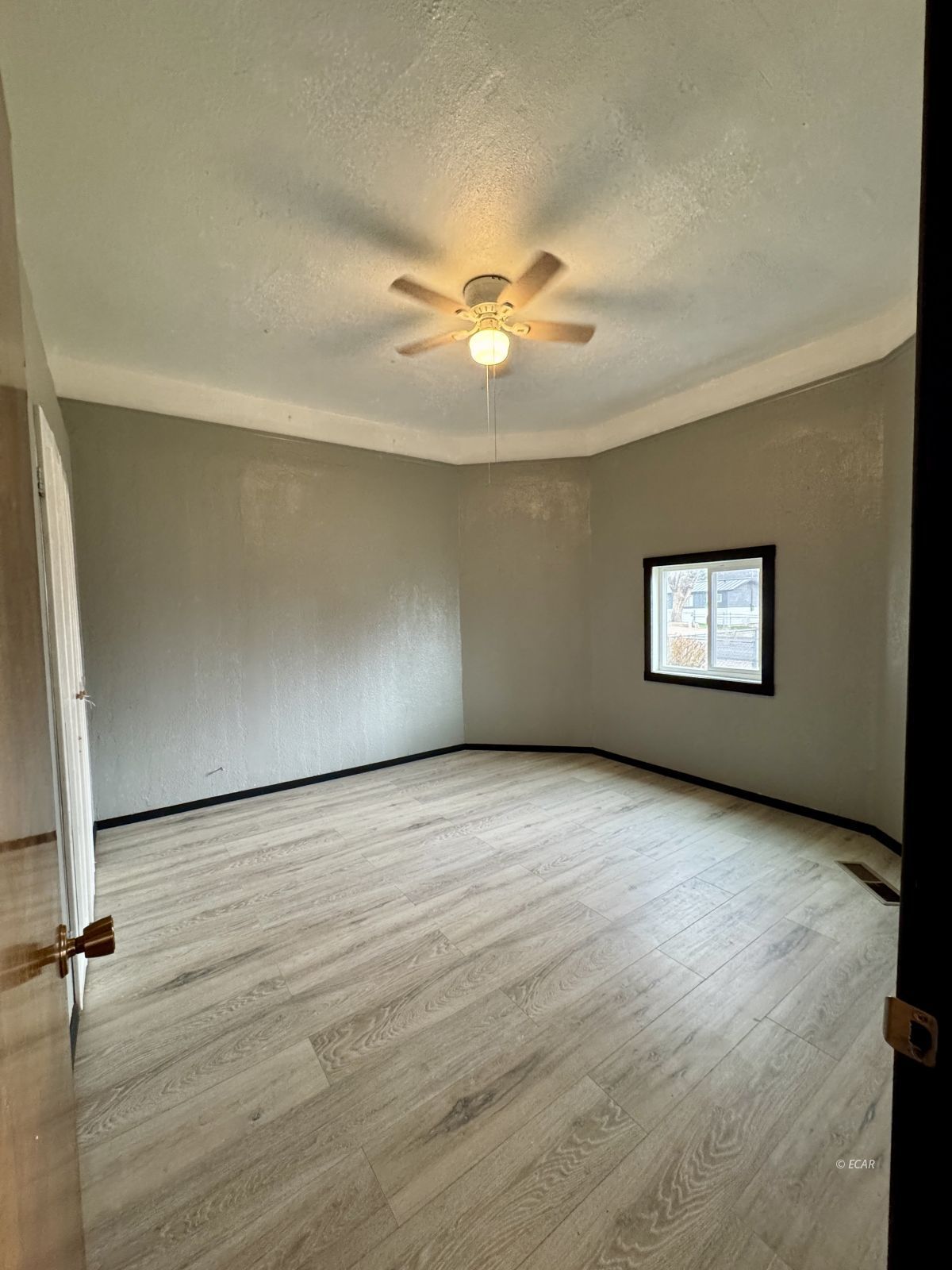 1124 H Avenue Property Photo 26