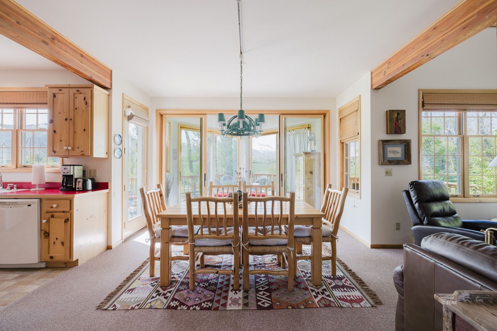 1225 Country Lane Property Photo 8