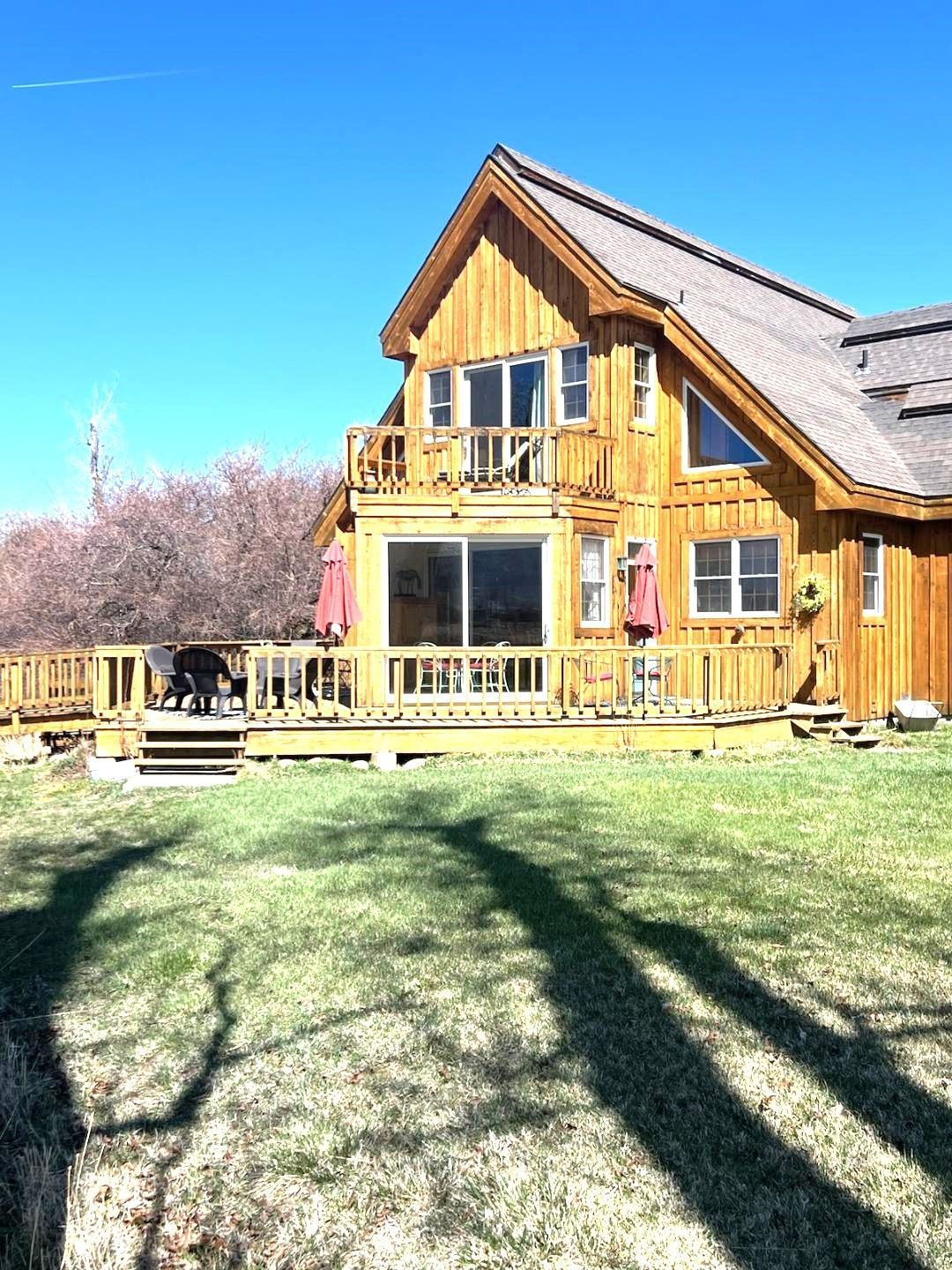 1225 Country Lane Property Photo 23