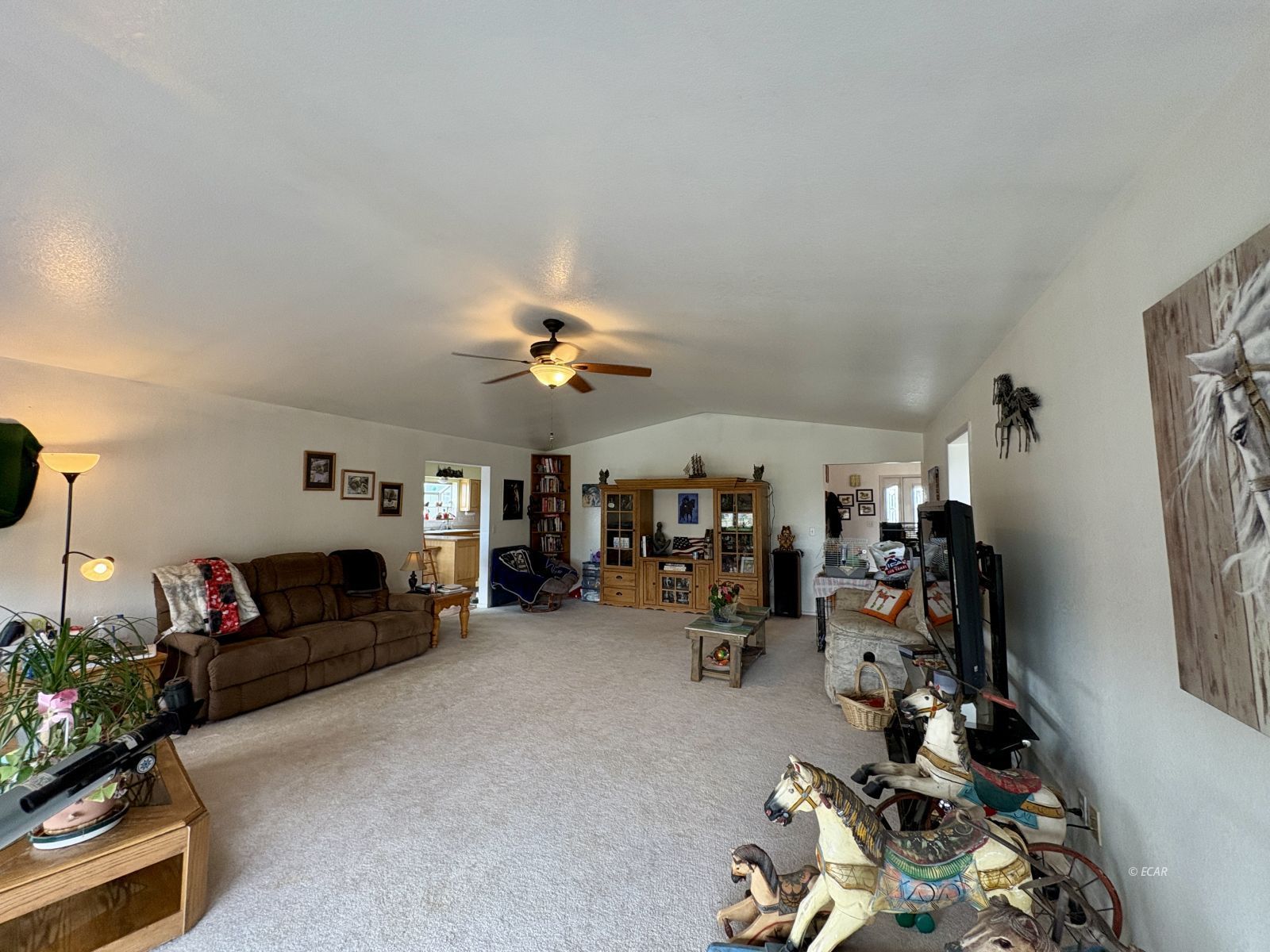 360 Blakeland Drive Property Photo 7