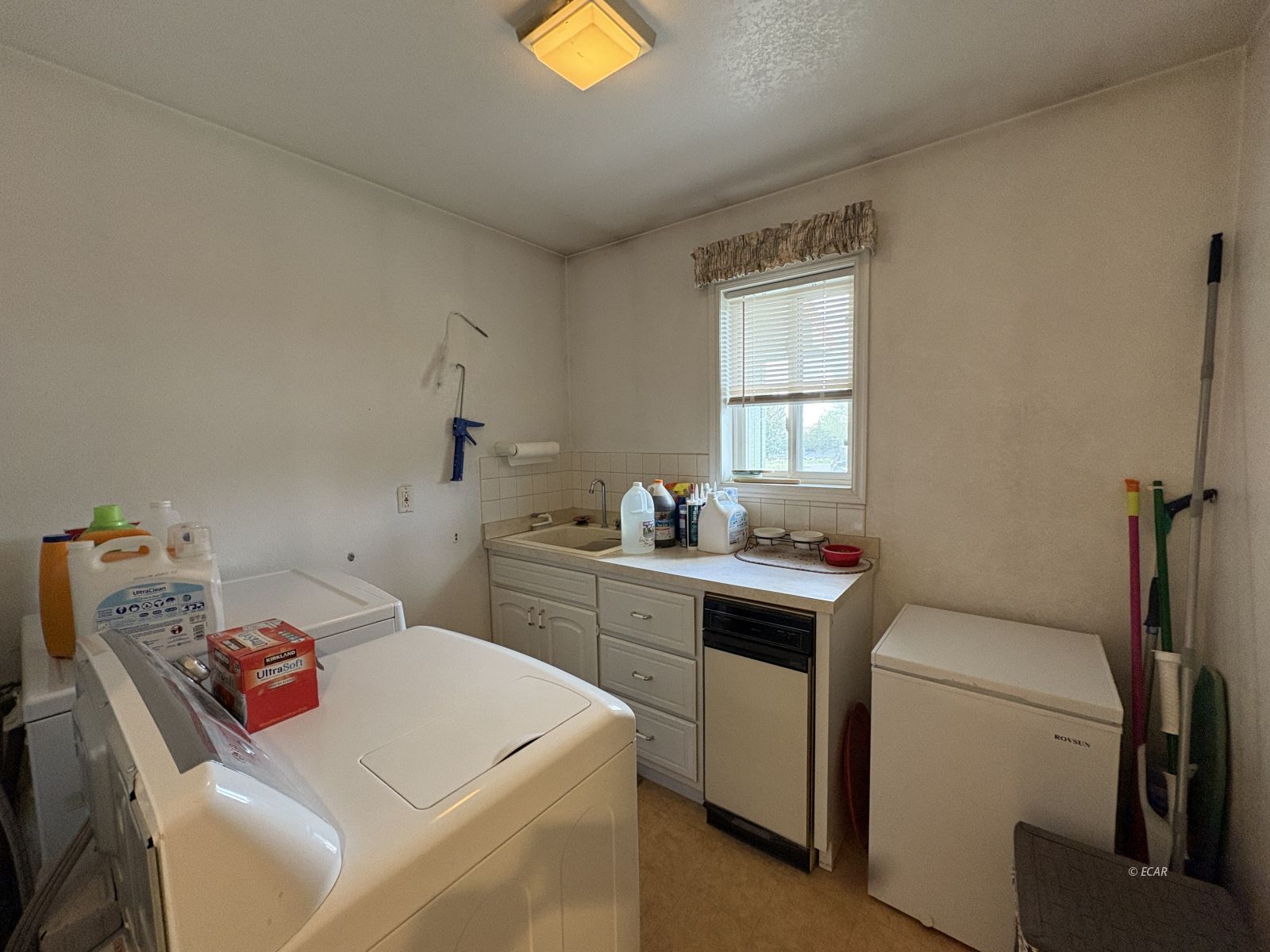 360 Blakeland Drive Property Photo 17