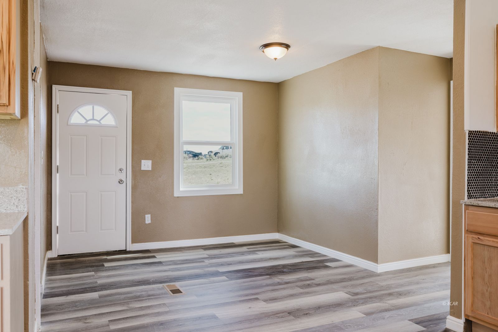 5651 Munchkin Drive Property Photo 6