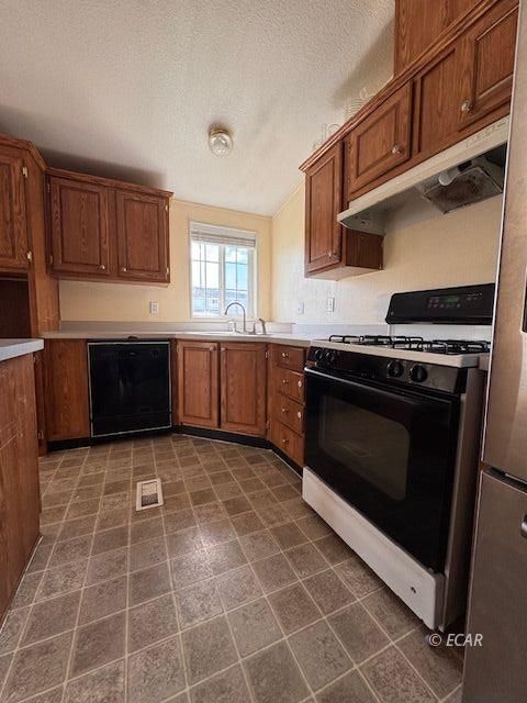 778 Cessna Court Property Photo 19