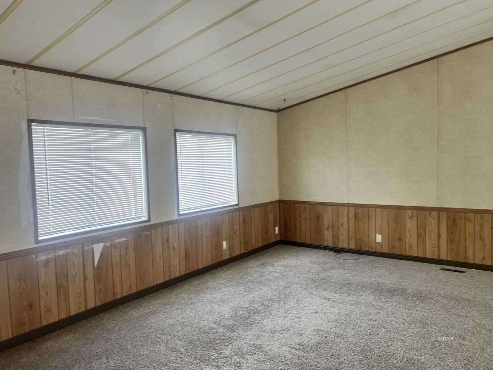 451 Tiffany Drive Property Photo 6