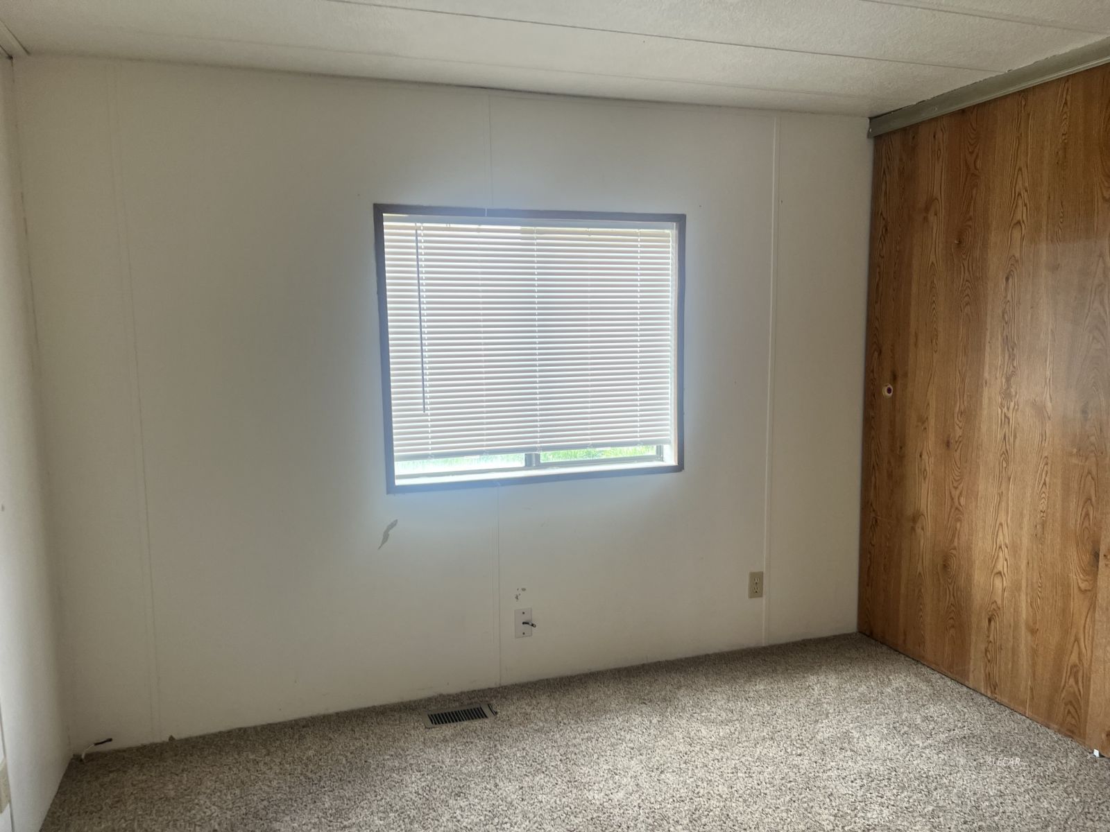 451 Tiffany Drive Property Photo 12