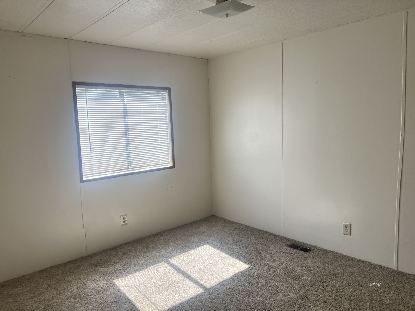 451 Tiffany Drive Property Photo 13