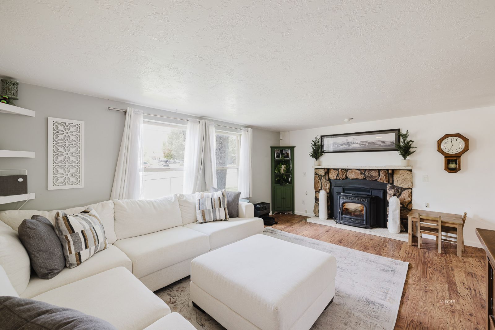 1476 4th Street Property Photo 7