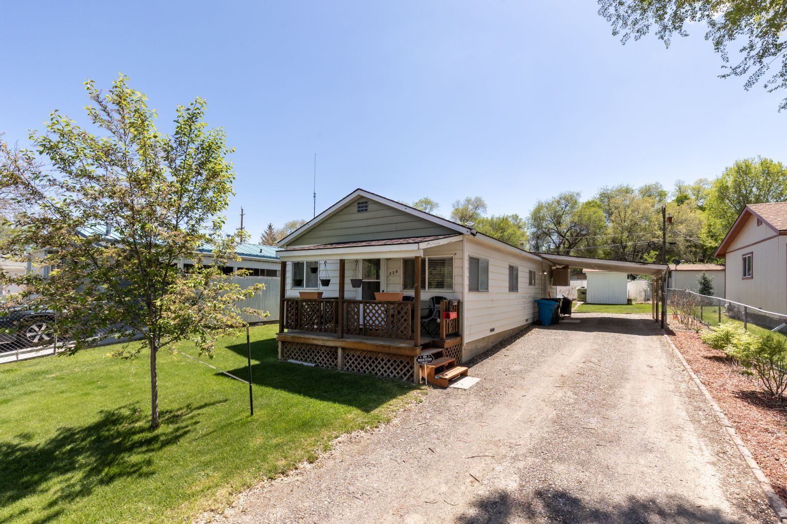 730 Ouderkirk Avenue Property Photo 3