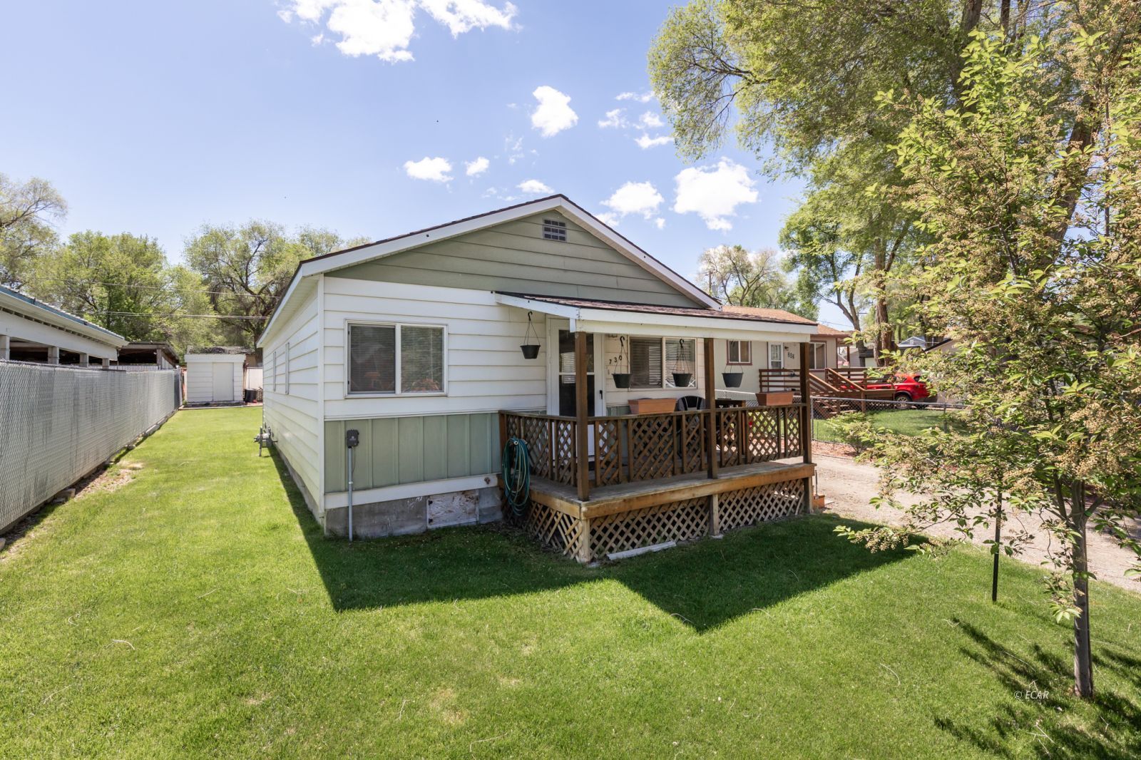 730 Ouderkirk Avenue Property Photo 7