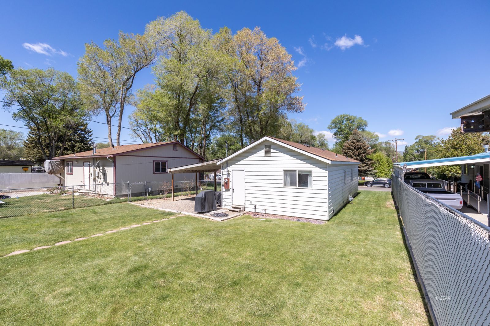 730 Ouderkirk Avenue Property Photo 24