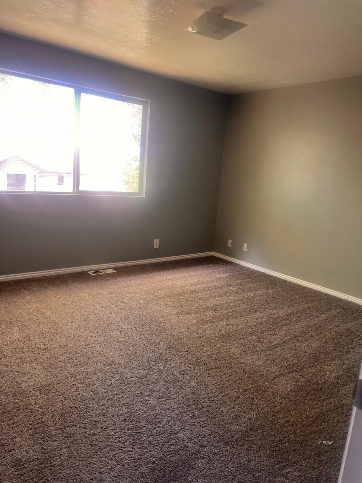 222 Rolling Hills Drive Property Photo 17