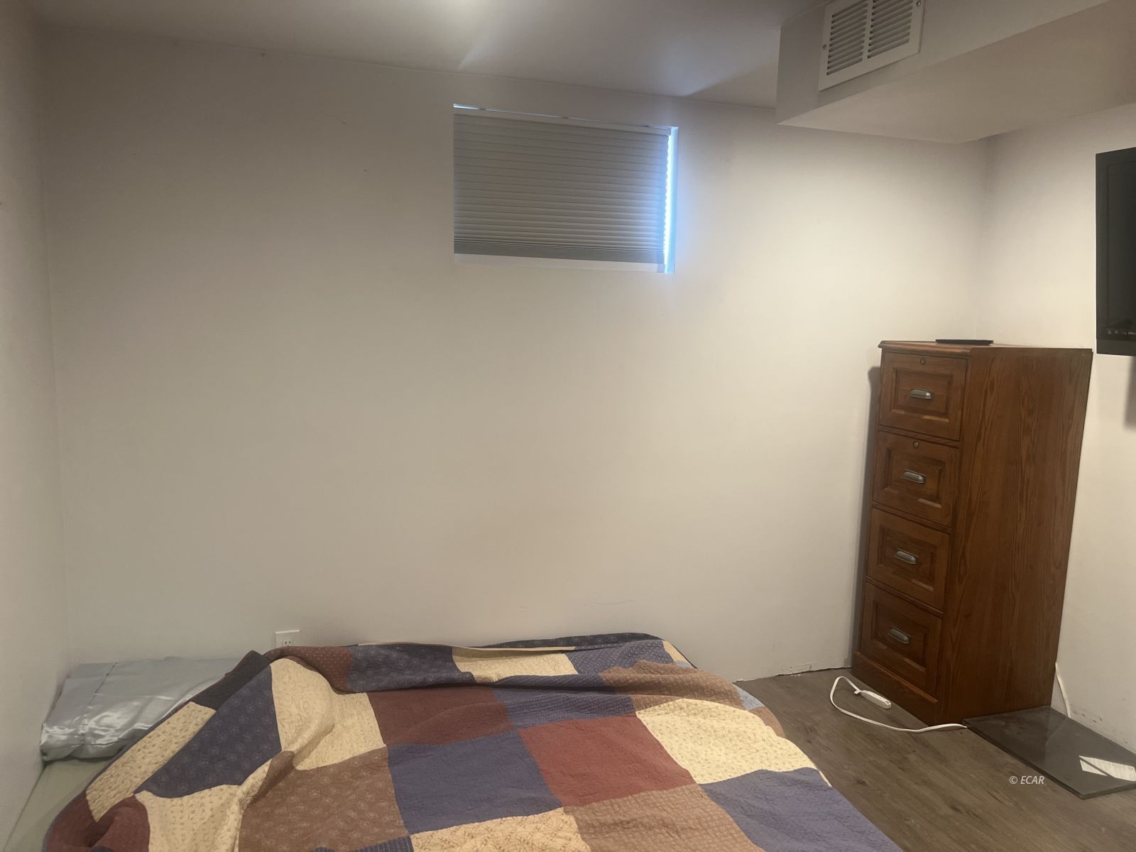 154 W Maple Street Property Photo 17