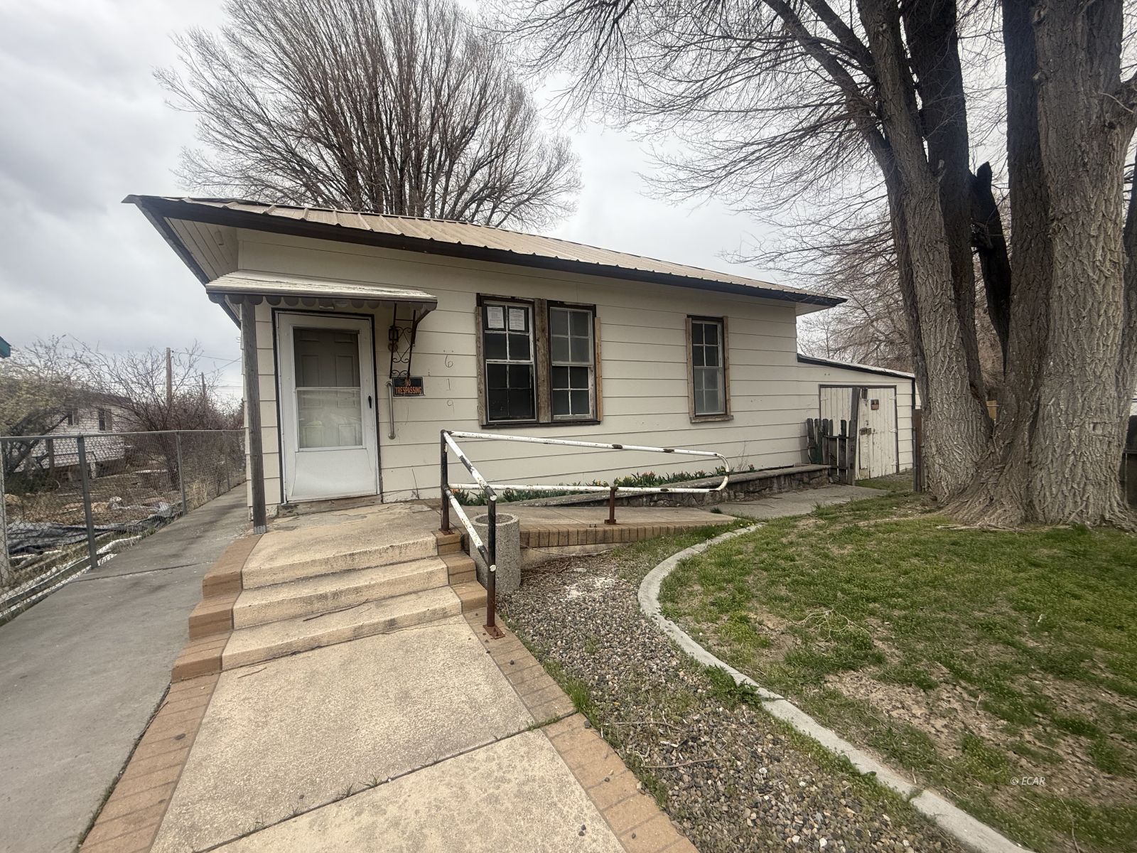619 3rd Street Property Photo