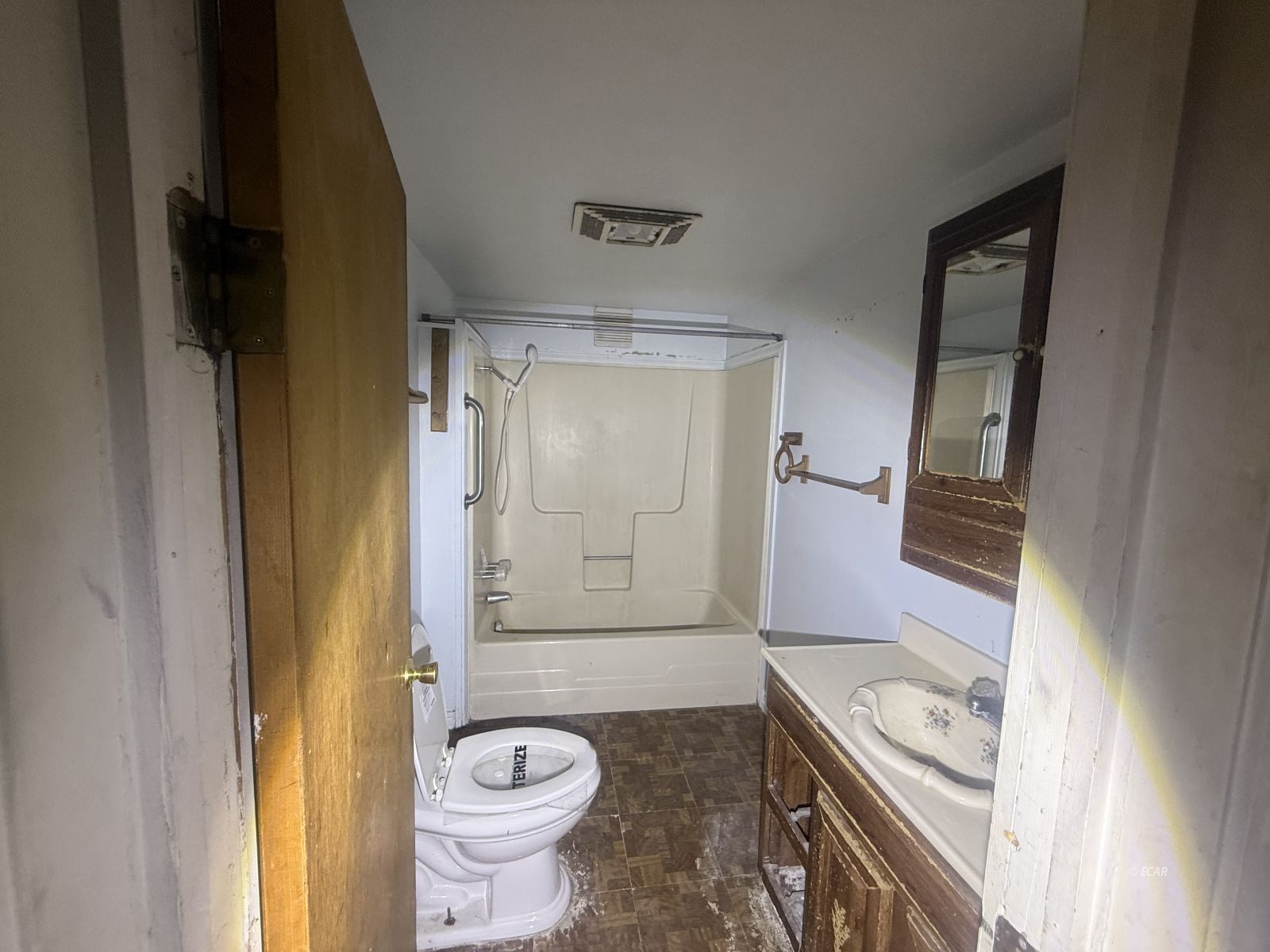 619 3rd Street Property Photo 9
