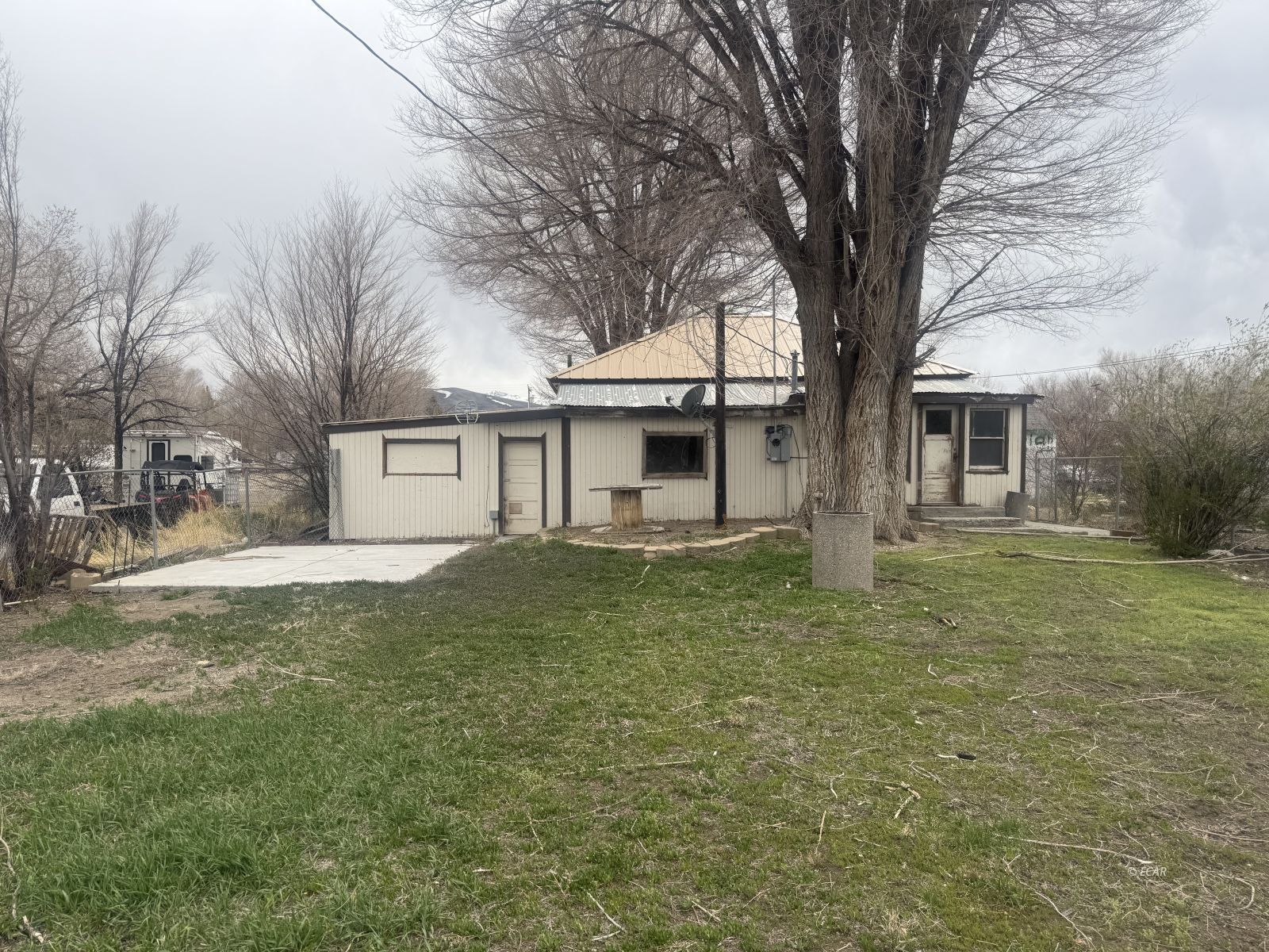 619 3rd Street Property Photo 23