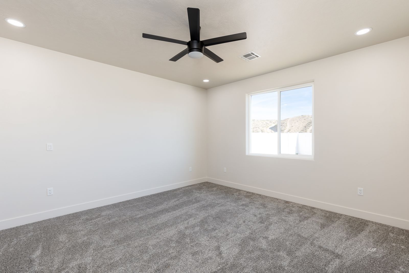 2606 Platinum Drive Property Photo 18
