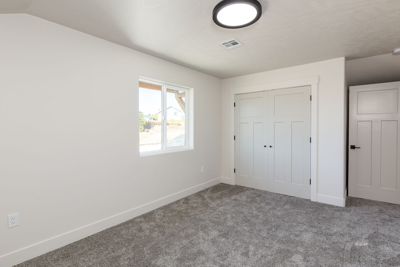 2606 Platinum Drive Property Photo 33