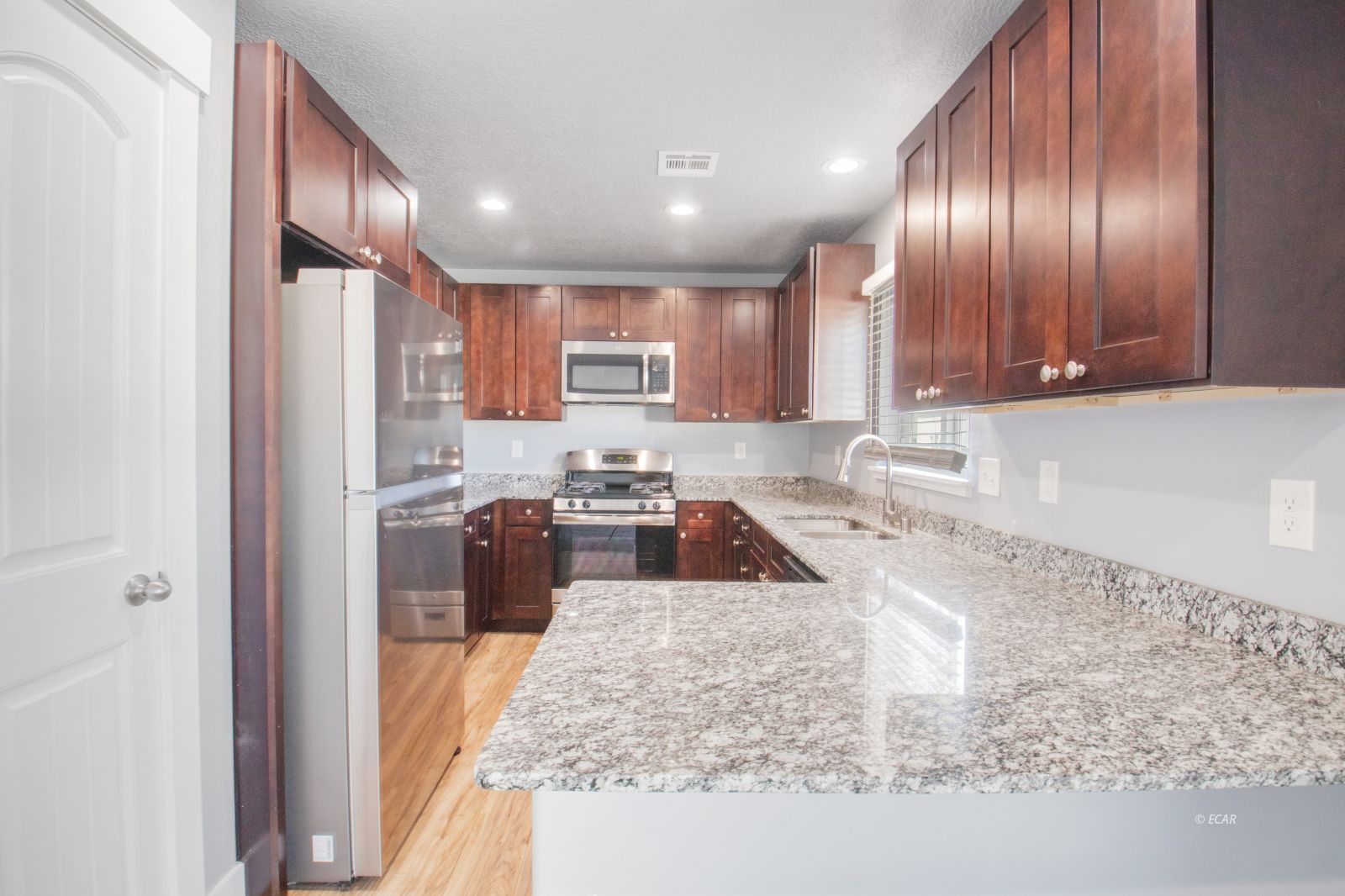 1706 Flagstone Drive Property Photo 9