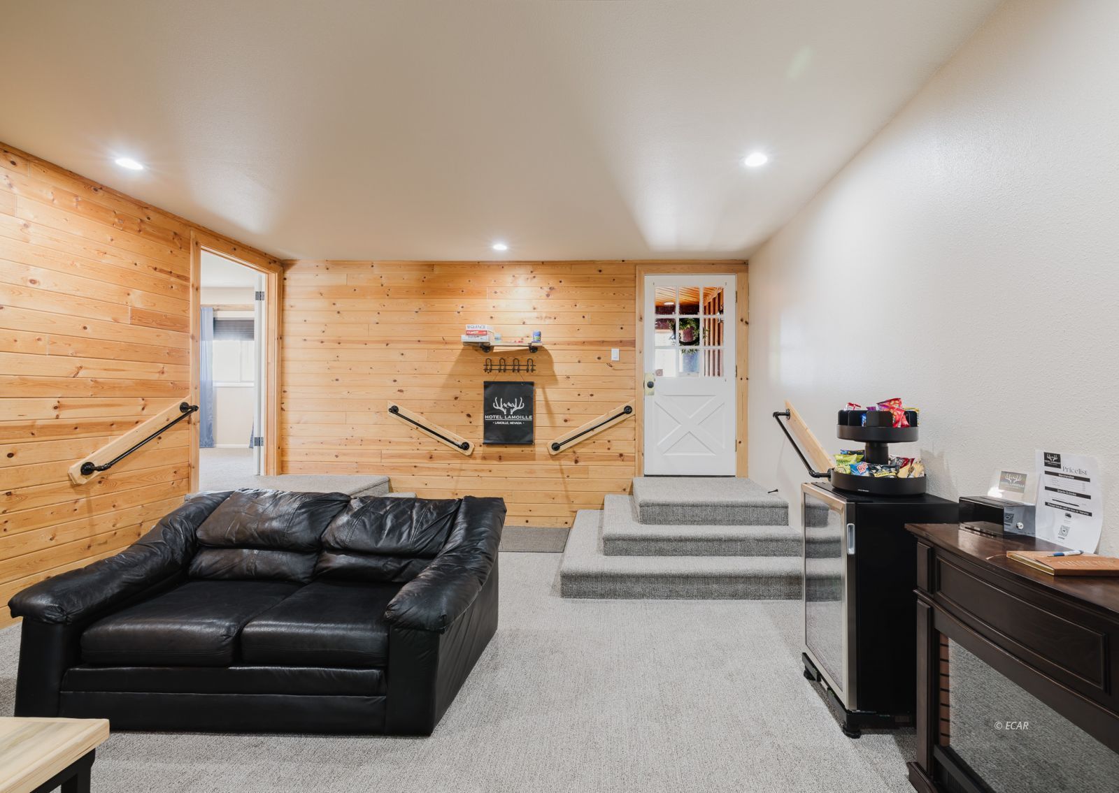 925 Lamoille Road Property Photo 7