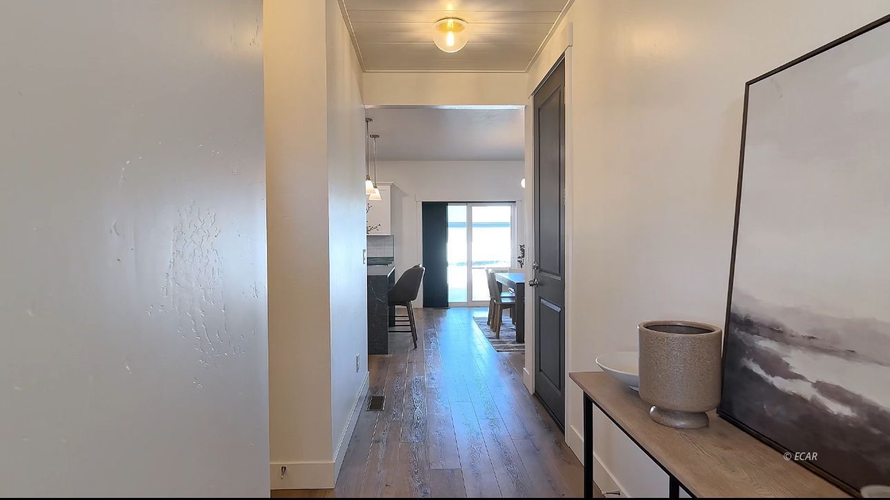 3153 Newcastle Circle Property Photo 3