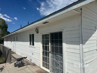 549 Ashcroft Drive Property Photo 3