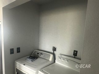 549 Ashcroft Drive Property Photo 10