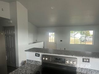 549 Ashcroft Drive Property Photo 16