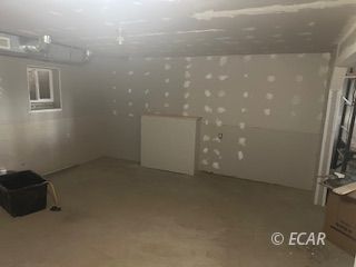 549 Ashcroft Drive Property Photo 21