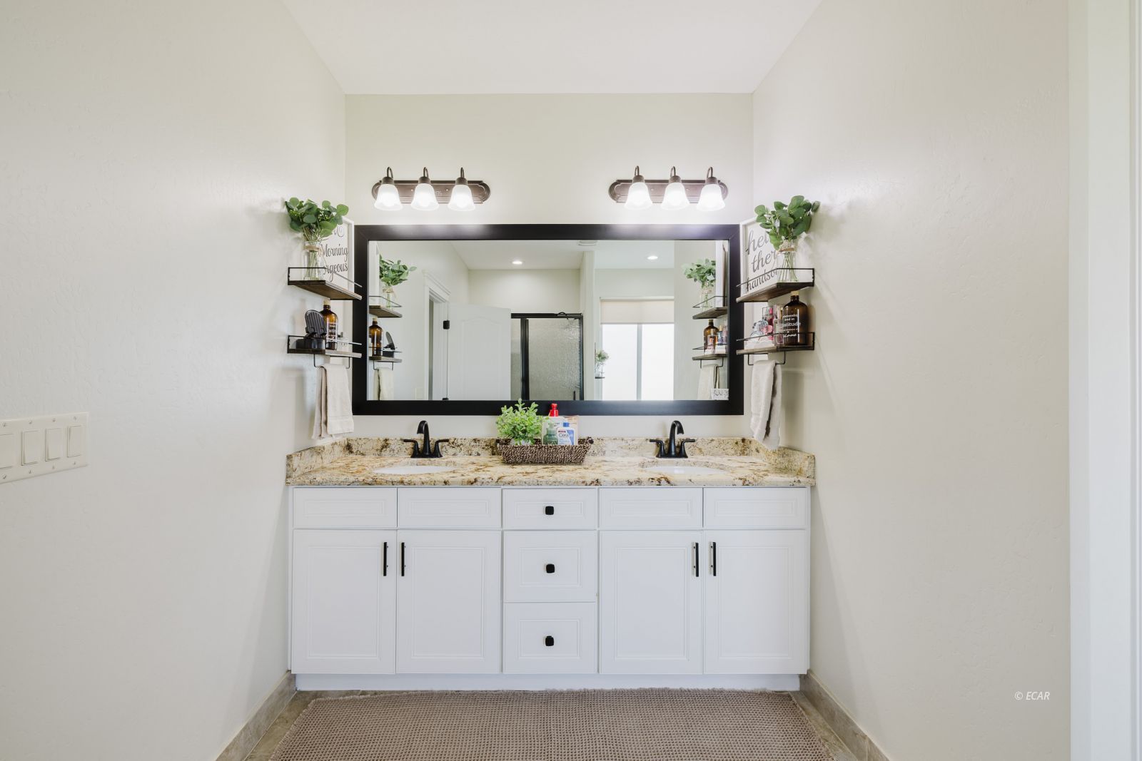 22 Gallinas Drive Property Photo 20