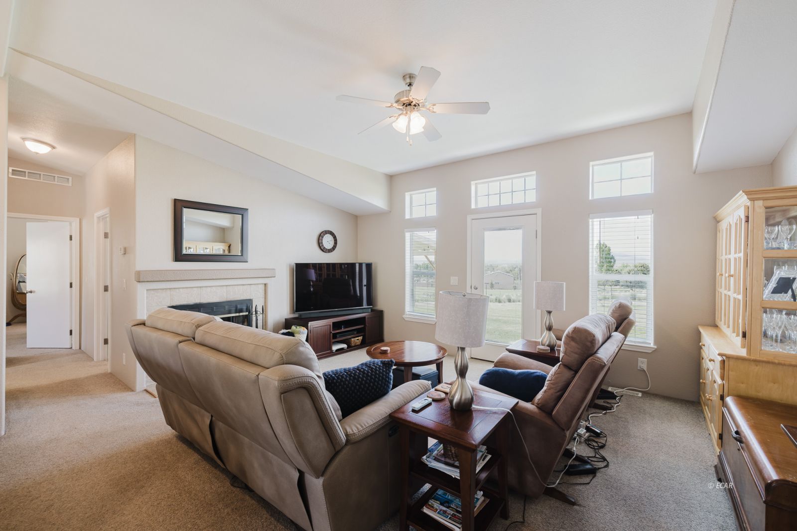343 Oakshire Place Property Photo 13