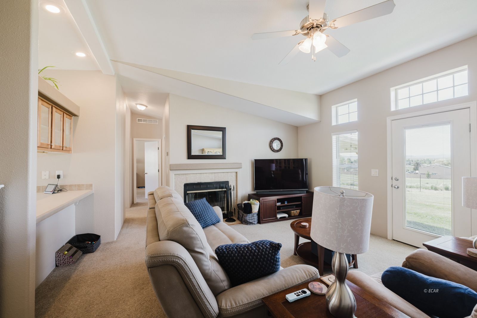343 Oakshire Place Property Photo 14