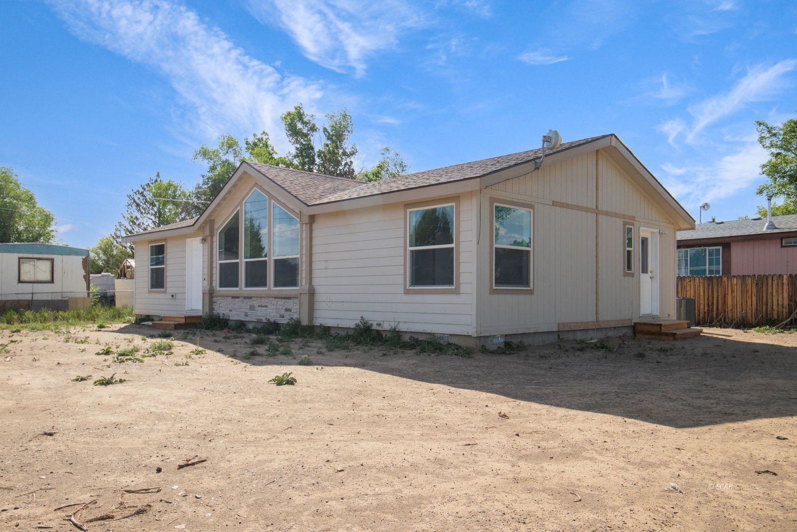 102 14th Street Property Photo 2